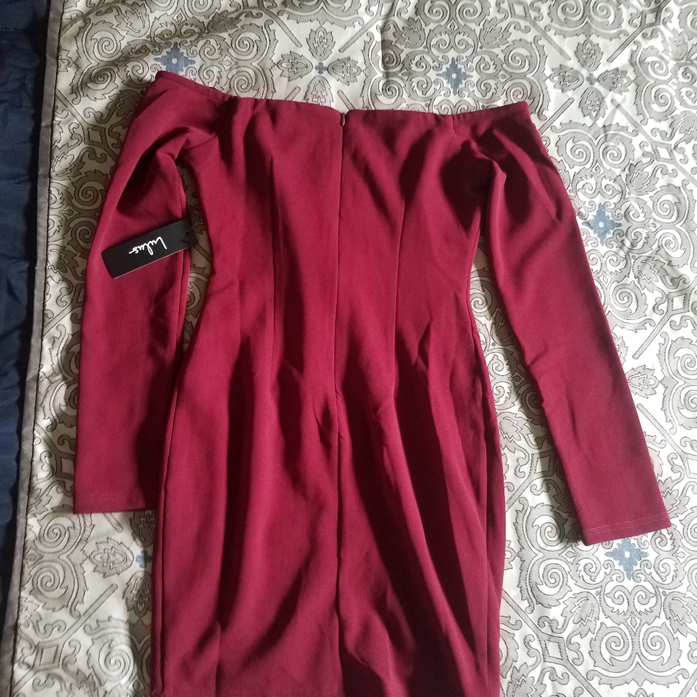 Lulu’s Maroon Strapless Minidress, Small